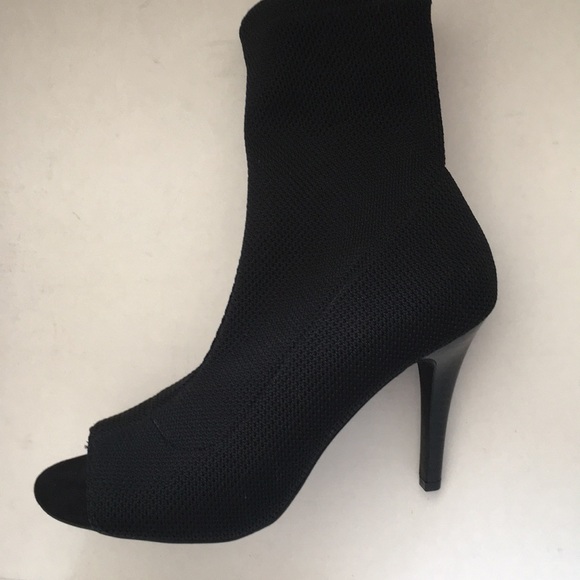 PARKER&SKYStretchBlackAnkleSockPeepToeBooties - Picture 6 of 8